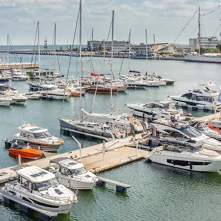 Little Monaco - Yacht Park * 그디니아