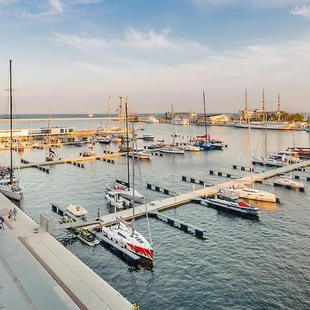 Little Monaco - Yacht Park * 그디니아