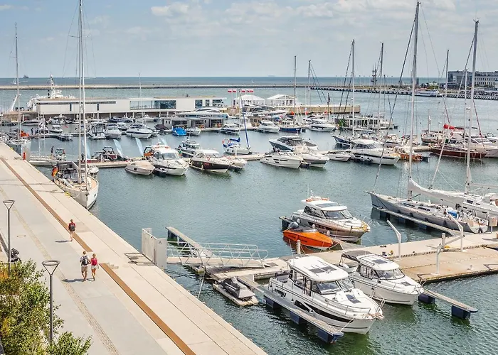 Little Monaco - Yacht Park *