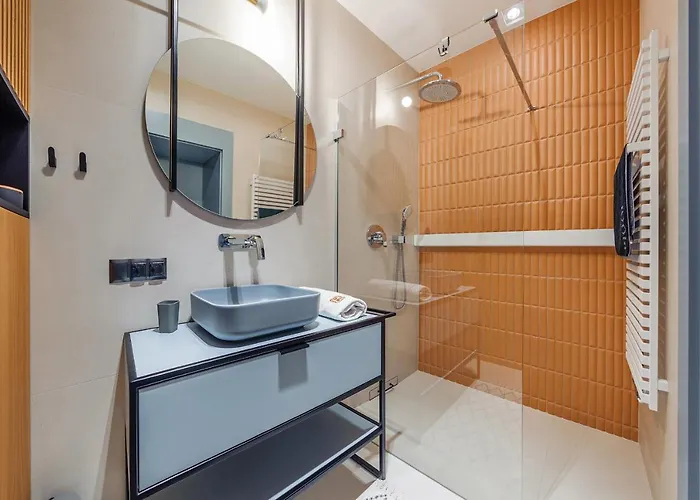 Little Monaco - Yacht Park *